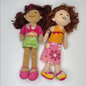 Groovy Girls Dolls Set of Two Yvette and Reese toys